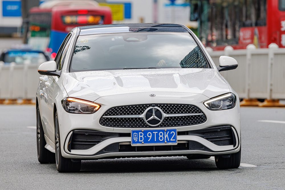 Mercedes C200